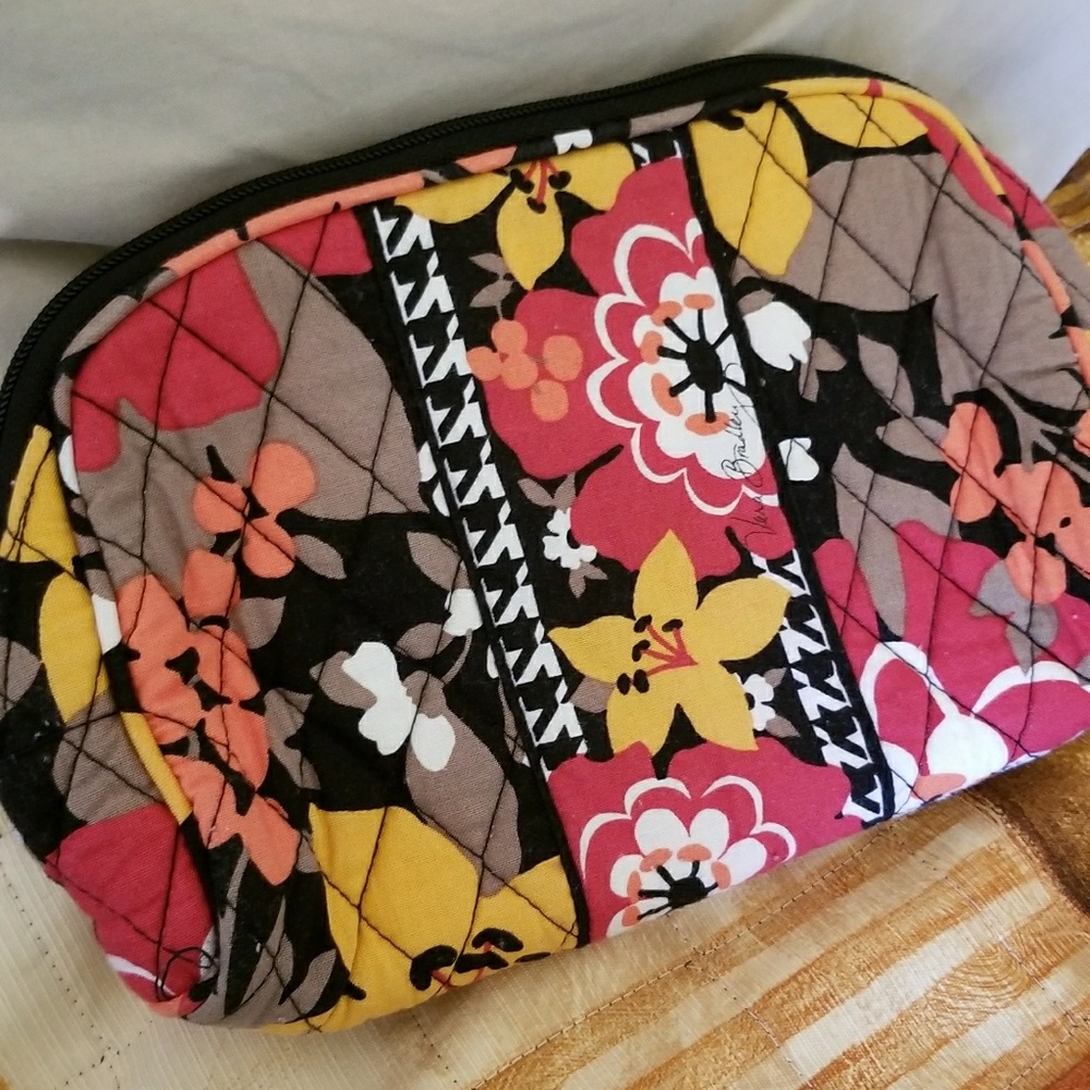 Vera bradley pouch
